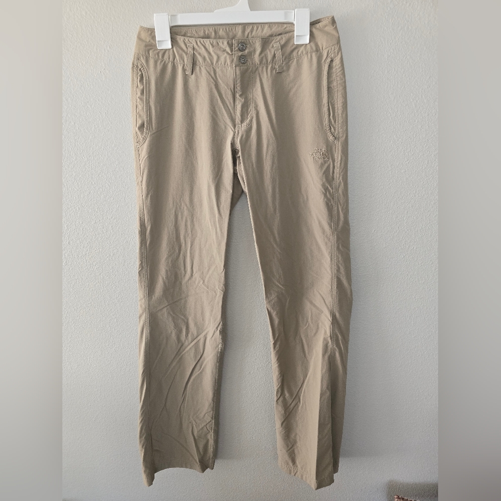 The North Face Nylon Pants Size 6 Long